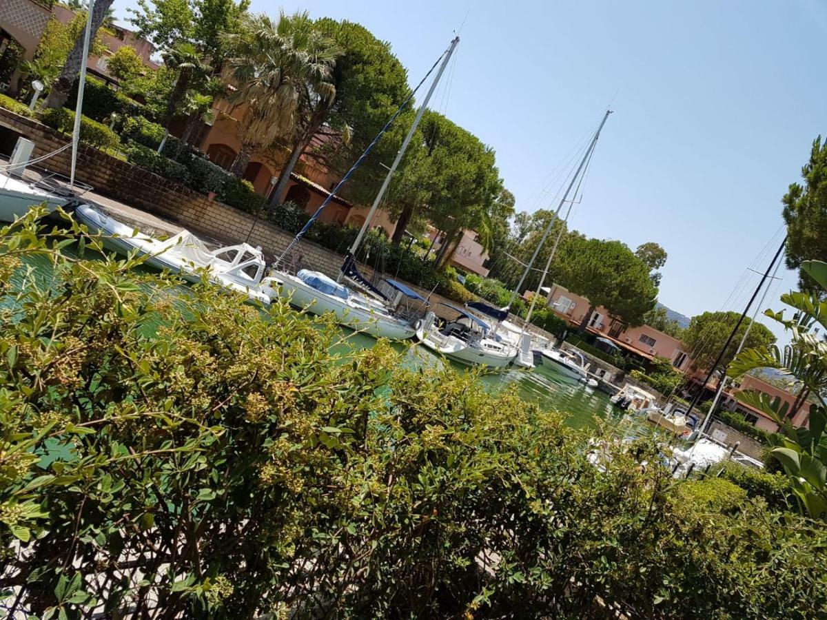 Villetta Nella Baia Furnari Exterior foto